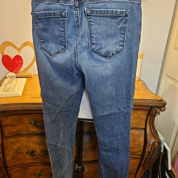 Ann Taylor Loft size 0/25 High Waist Skinny Jeans - Picture 3 of 4